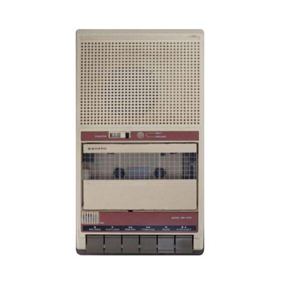 Sanyo cassette tape recorder