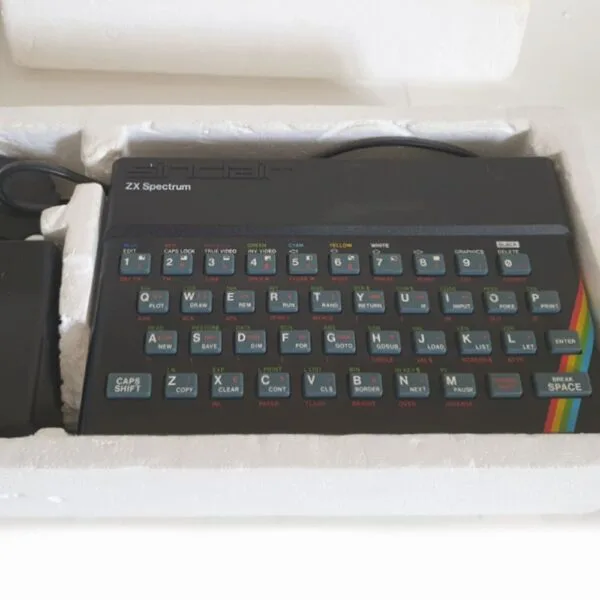 Sinclair ZX Spectrum 48K Boxed - Issue 3 Refurbished 001-189656